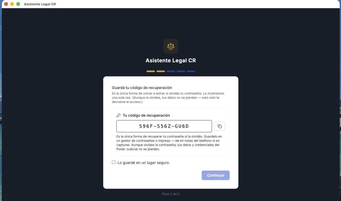 Pantalla del asistente que muestra el código de recuperación con la casilla 'Lo guardé en un lugar seguro'